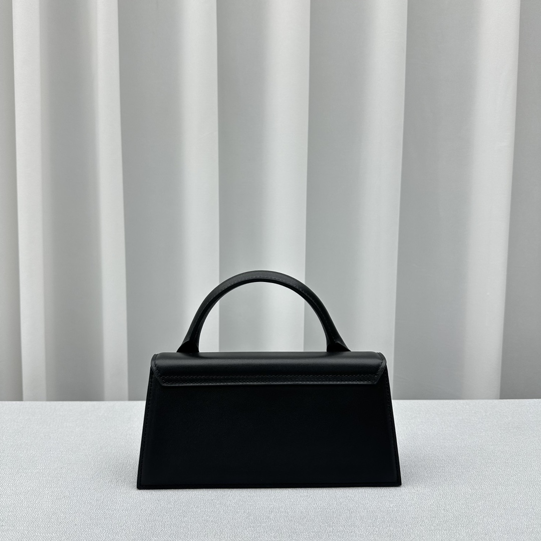 Jacquemus Satchel Bags